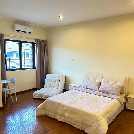 Stutong Stay Kuching Bagian luar foto